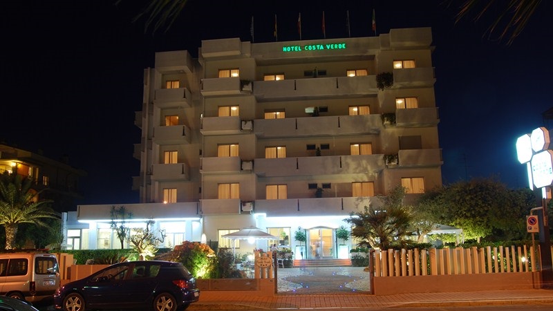 hotel costa verde